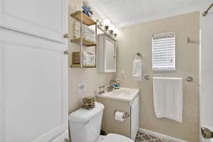 1339 Old Lakeport Rd, Moore Haven, FL 33471 - Photo 7