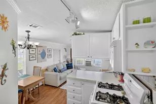 1339 Old Lakeport Rd, Moore Haven, FL 33471 - Photo 23