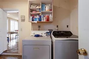 2723 59th St, Sarasota, FL 34243 - Photo 45