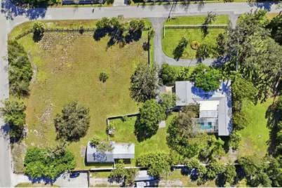 2723 59th Street, Sarasota, FL 34243 - Photo 7