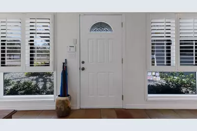 2723 59th Street, Sarasota, FL 34243 - Photo 9