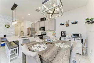 11637 Woodleaf Dr, Lakewood Ranch, FL 34211 - Photo 9