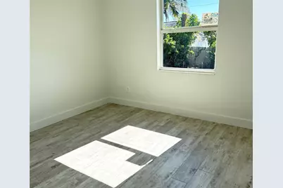 571 Mimosa Avenue NW, Port Charlotte, FL 33952 - Photo 7