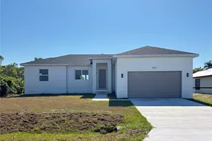 571 Mimosa Ave NW, Port Charlotte, FL 33952 - Photo 1