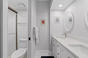 5768 Ashton Lake Dr, Sarasota, FL 34231 - Photo 19