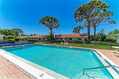 2121 Pueblo Circle #V6, Sarasota, FL 34231 - Photo 13
