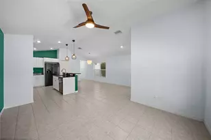 6511 Pine Breeze Run, Sarasota, FL 34243 - Photo 25