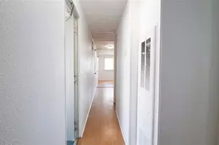 209 50th Avenue Plaza E, Bradenton, FL 34203 - Photo 23