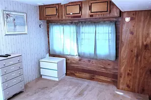 3275 26th Ave E, Bradenton, FL 34208 - Photo 9