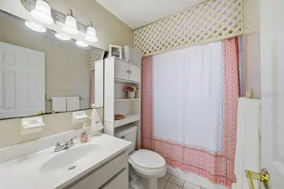 2105 W Barclay Road, Tampa, FL 33612 - Photo 55