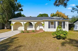 2105 W Barclay Rd, Tampa, FL 33612 - Photo 1