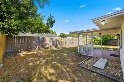 2105 W Barclay Road, Tampa, FL 33612 - Photo 59