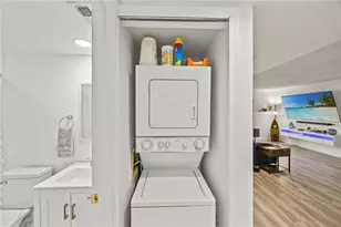 2395 Harbor Blvd, Port Charlotte, FL 33952 - Photo 7