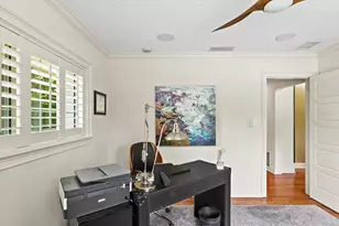 1538 S Orange Ave, Sarasota, FL 34239 - Photo 9