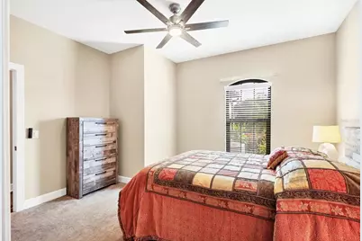 8275 Varenna Drive, Sarasota, FL 34231 - Photo 25