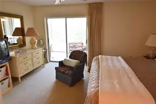 3150 Ringwood Meadow, Sarasota, FL 34235 - Photo 9