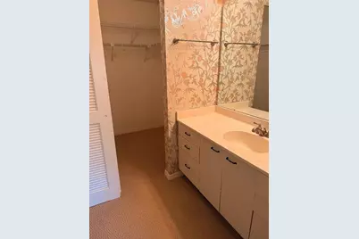 3150 Ringwood Meadow #54, Sarasota, FL 34235 - Photo 15