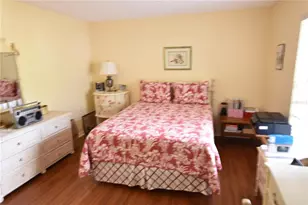 3150 Ringwood Meadow, Sarasota, FL 34235 - Photo 11