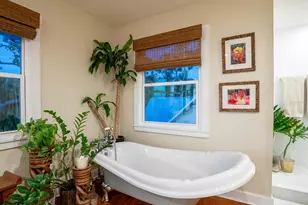 2211 6th St W, Palmetto, FL 34221 - Photo 23