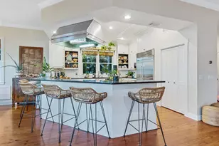 2211 6th St W, Palmetto, FL 34221 - Photo 13