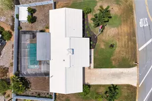 2425 Constitution Blvd, Sarasota, FL 34231 - Photo 11