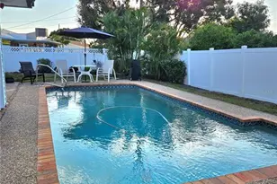 2425 Constitution Blvd, Sarasota, FL 34231 - Photo 47