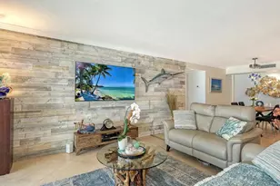 1 Benjamin Franklin Dr, Sarasota, FL 34236 - Photo 15