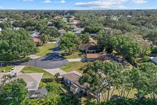 4428 Meadow Creek Cir, Sarasota, FL 34233 - Photo 37