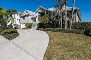 5947 Bayview Cir S, Gulfport, FL 33707 - Photo 75