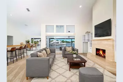 5947 Bayview Circle S, Gulfport, FL 33707 - Photo 3