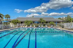 5440 Eagles Point Cir, Sarasota, FL 34231 - Photo 51