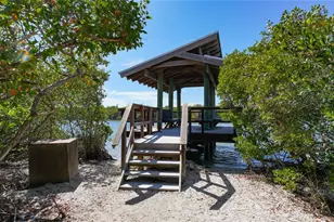 5440 Eagles Point Cir, Sarasota, FL 34231 - Photo 57