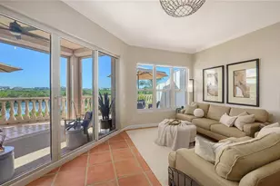 5440 Eagles Point Cir, Sarasota, FL 34231 - Photo 11