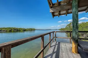 5440 Eagles Point Cir, Sarasota, FL 34231 - Photo 59