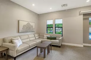 5440 Eagles Point Cir, Sarasota, FL 34231 - Photo 45