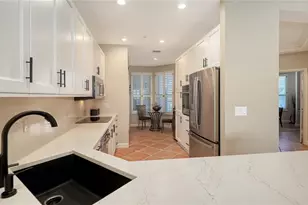 5440 Eagles Point Cir, Sarasota, FL 34231 - Photo 19