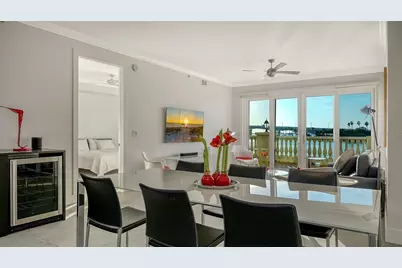 166 Golden Gate Point #22, Sarasota, FL 34236 - Photo 7