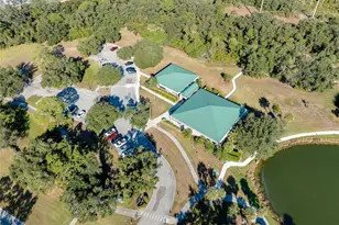 2221 Meadowlake Ct, Sarasota, FL 34235 - Photo 79