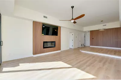 2221 Meadowlake Court #A3, Sarasota, FL 34235 - Photo 7