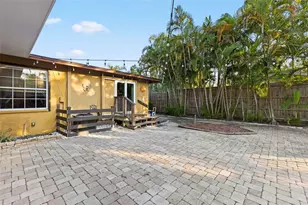 4301 S Lockwood Ridge Rd, Sarasota, FL 34231 - Photo 43