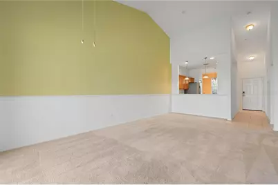 915 Fairwaycove Lane #204, Bradenton, FL 34212 - Photo 9