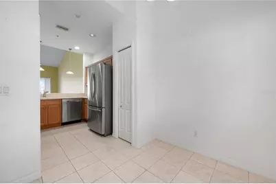 915 Fairwaycove Lane #204, Bradenton, FL 34212 - Photo 19