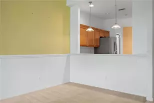 915 Fairwaycove Ln, Bradenton, FL 34212 - Photo 11