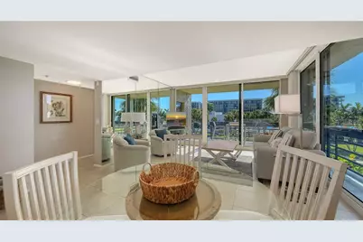 1125 Gulf Of Mexico Drive #101, Longboat Key, FL 34228 - Photo 9