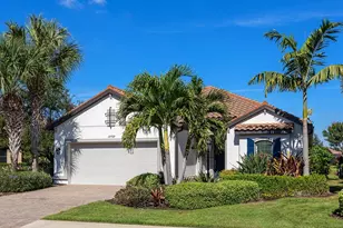 12729 Fontana Loop, Lakewood Ranch, FL 34211 - Photo 3