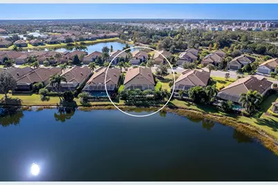 12729 Fontana Loop, Lakewood Ranch, FL 34211 - Photo 3