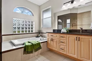 11859 Grandview Dr, Parrish, FL 34219 - Photo 41