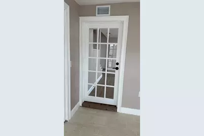 3620 E Tampa Circle, Tampa, FL 33629 - Photo 17