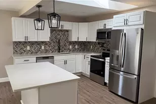 3620 E Tampa Cir, Tampa, FL 33629 - Photo 7