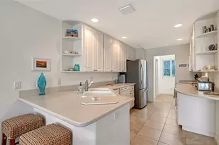 1749 Burgos Dr, Sarasota, FL 34238 - Photo 17